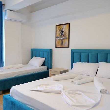 Mema Rooms Himare Luaran gambar