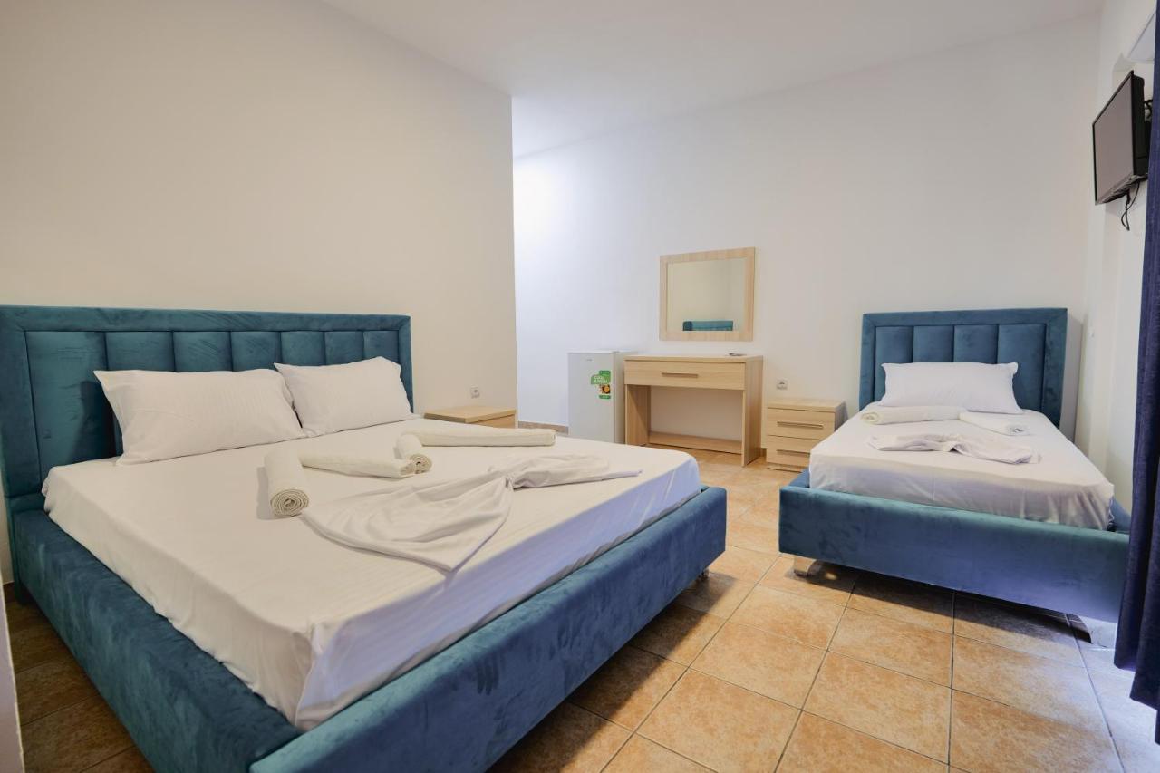 Mema Rooms Himare Luaran gambar