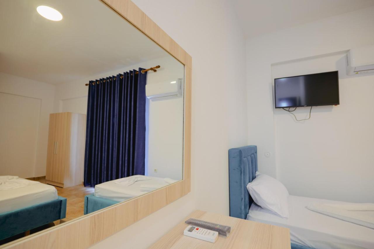 Mema Rooms Himare Luaran gambar