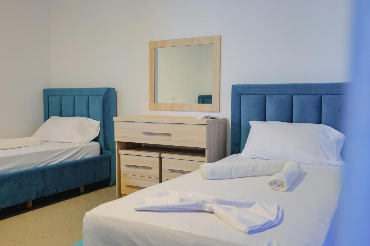 Mema Rooms Himare Luaran gambar